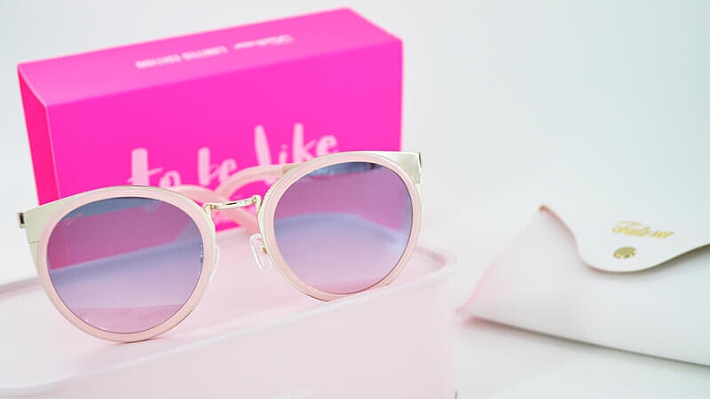 限量30副！宋智孝、2NE1都在迷的Fakeme粉紅墨鏡登台