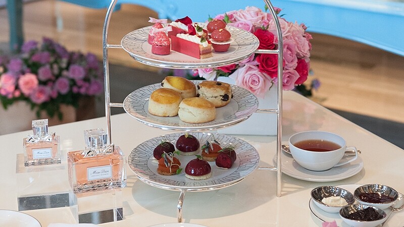 Miss Dior花漾迪奧精萃香氛 Natalie Portman 廣告大片幕後花絮曝光！