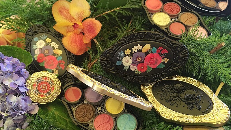  Anna Sui 全新彩妝滿足所有女孩夢想