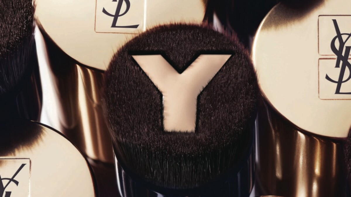 拿出這支瞬間完勝！光靠底妝把眾家姐妹都通殺