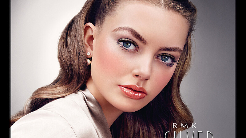 手指點擦碰碰碰！長效持妝好上手！RMK完全針對，打造台灣女性的可愛”大人味”妝容 