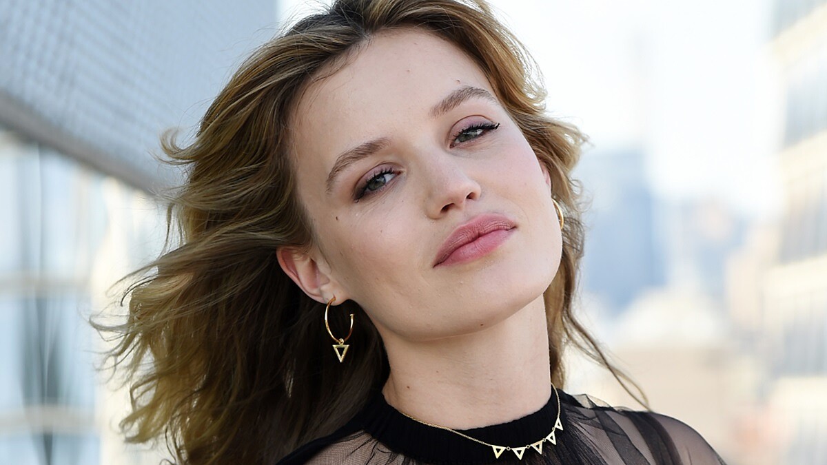 俐落又百搭!10款三角款飾品單品推薦