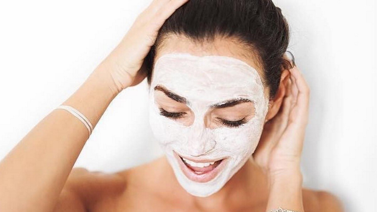 風靡歐美超模圈！5款給臉吃「超級食物」面膜