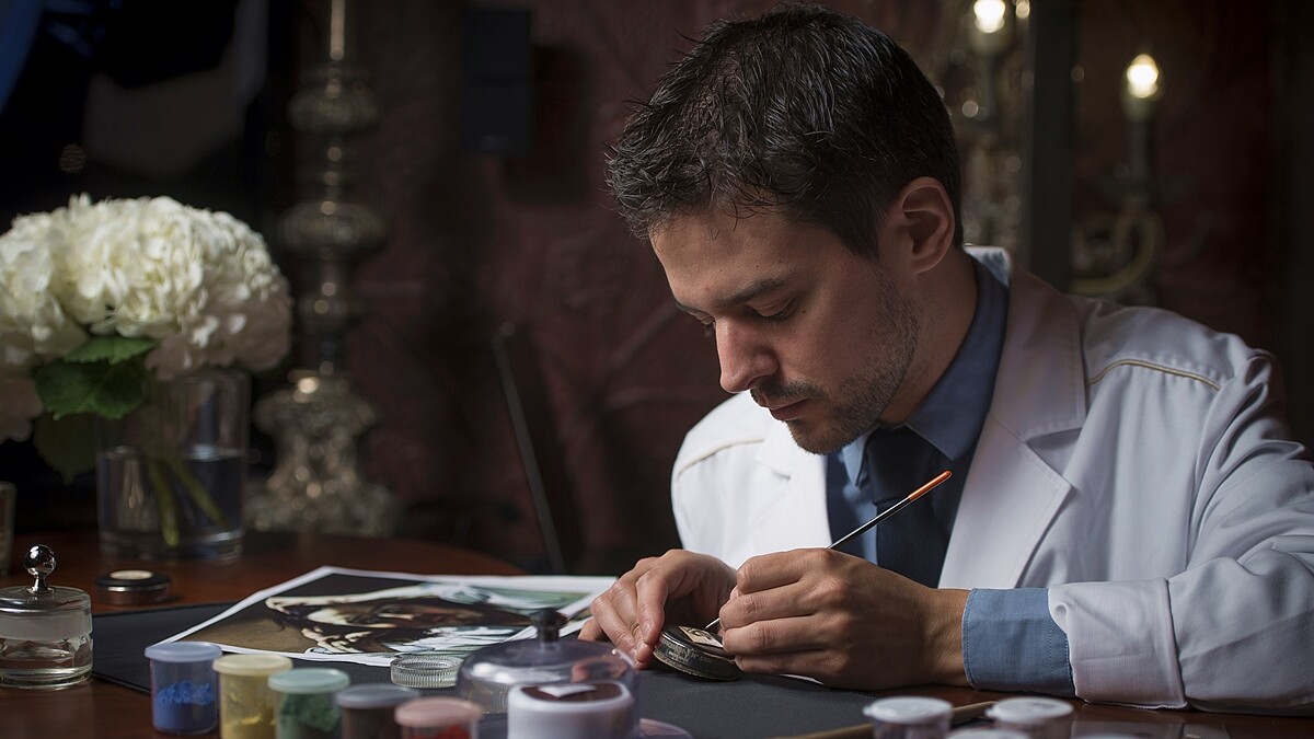 積家錶「微繪琺瑯」藝術大師的24小時