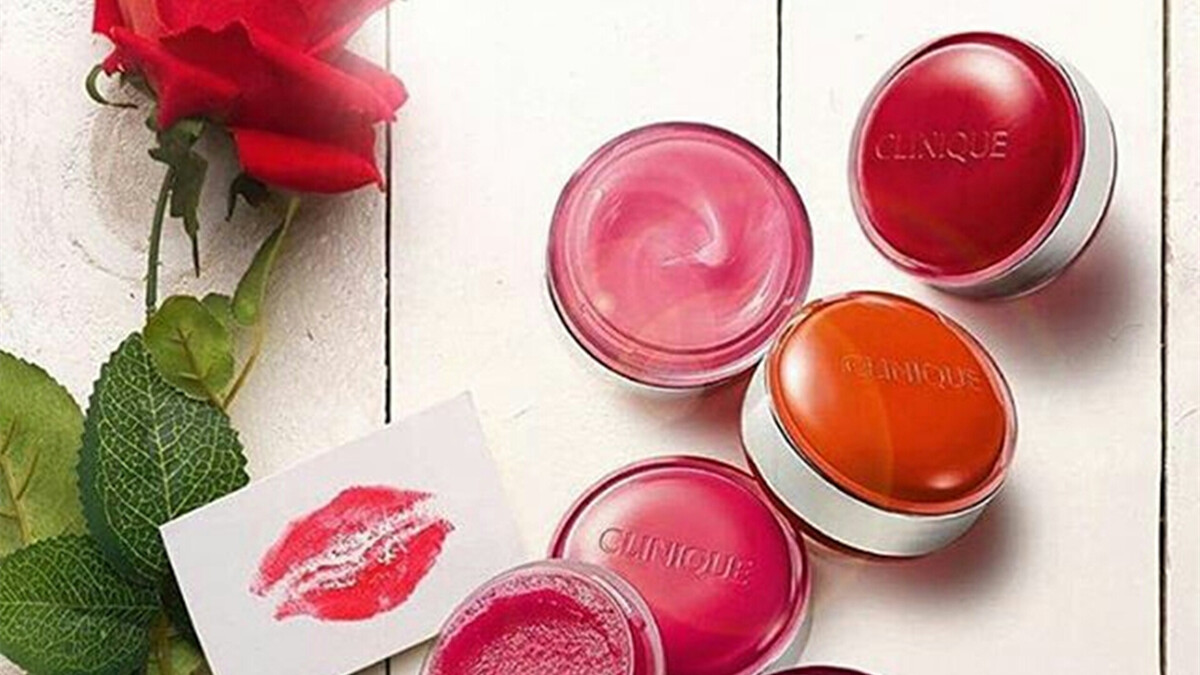 【Vicky Lin 旅英彩妝世界】好心動，Clinique嫩唇糖霜+潤唇糖蜜試色分享