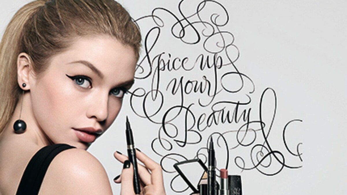 復古眼妝+性感唇色！打造秋冬彩妝關鍵亮點