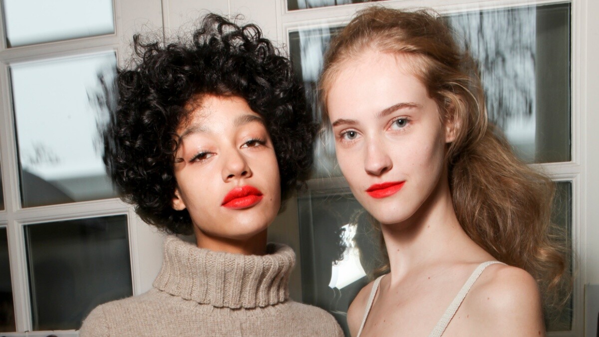 心型紅唇搶攻視線！秋冬就靠這4支唇膏稱霸街頭