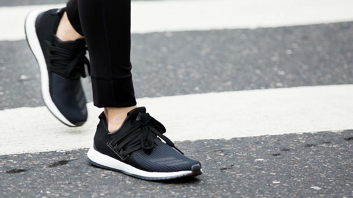 期待度100%的PureBOOST Raw， 無重力時尚人氣跑鞋霸氣上場！