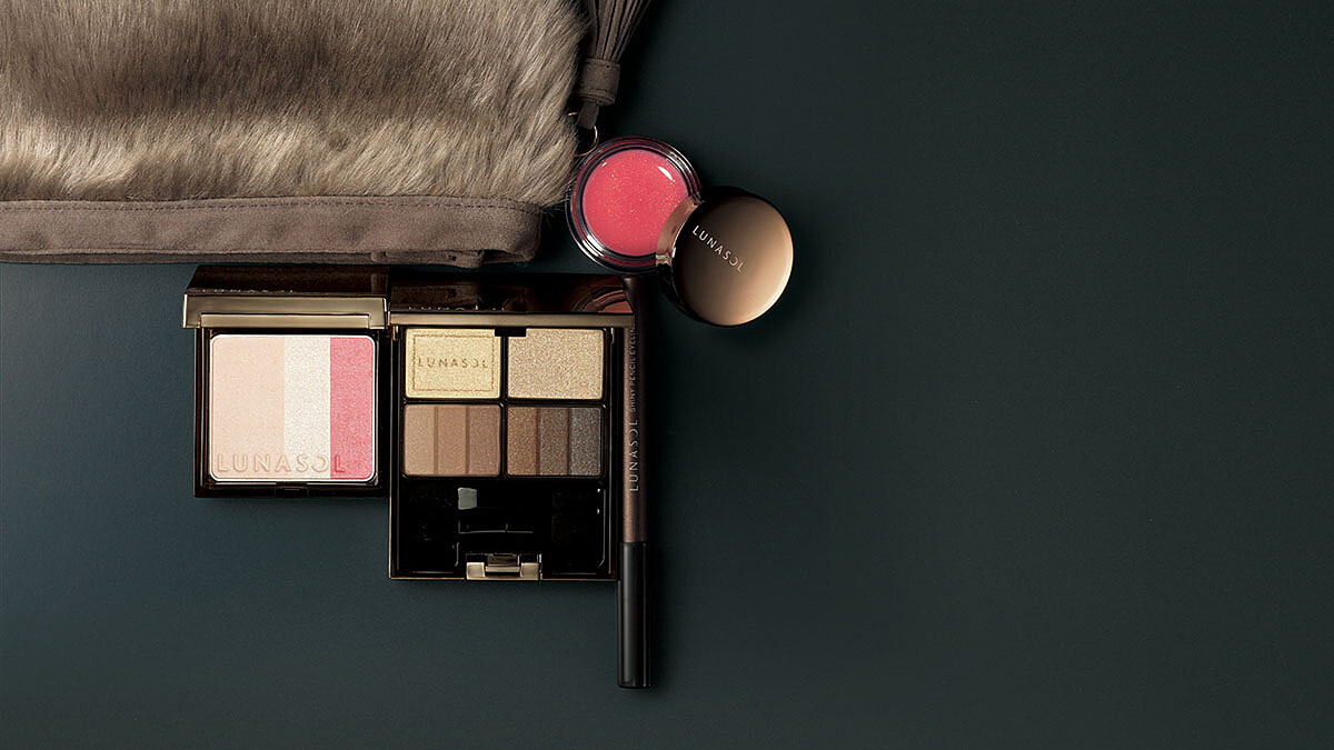 冬季優雅嬌點LUNASOL 大人優雅氣質的聖誕彩妝