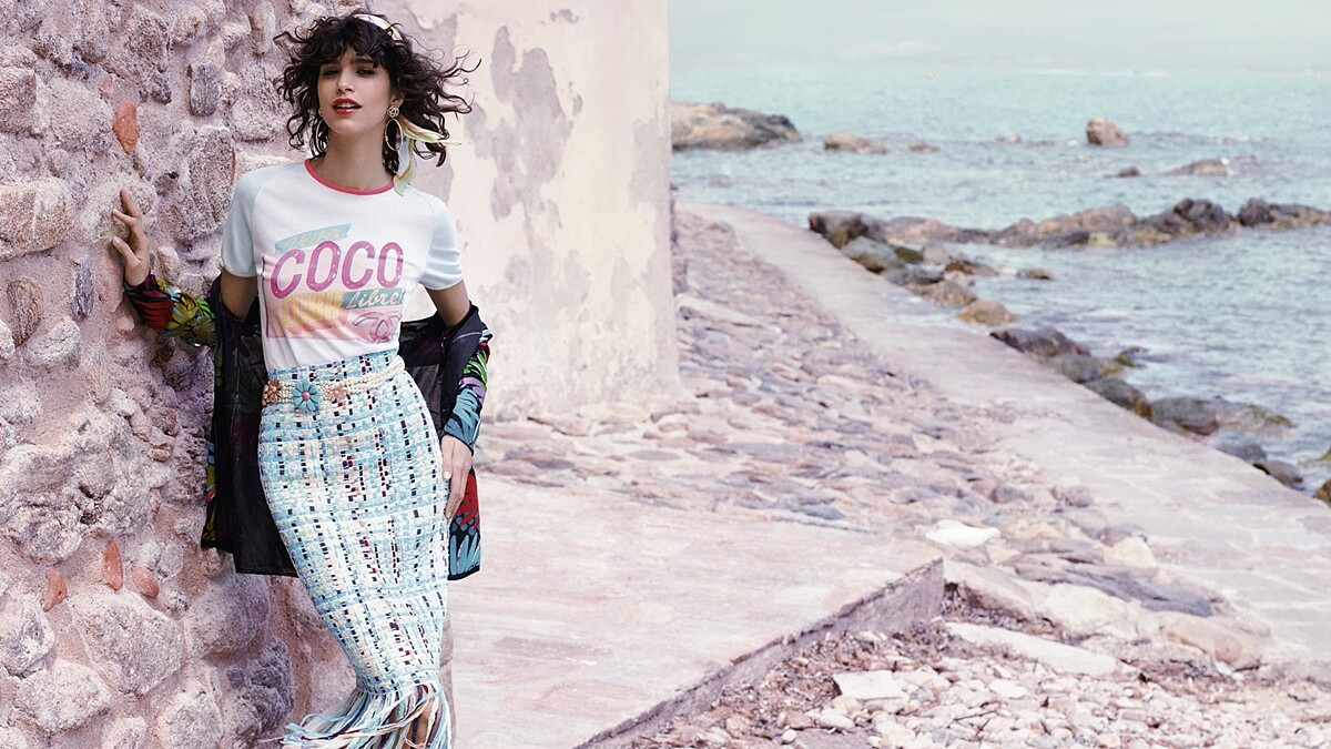 沙灘、陽光的南法度假風！老佛爺執掌CHANEL 2017Cruise系列形象片