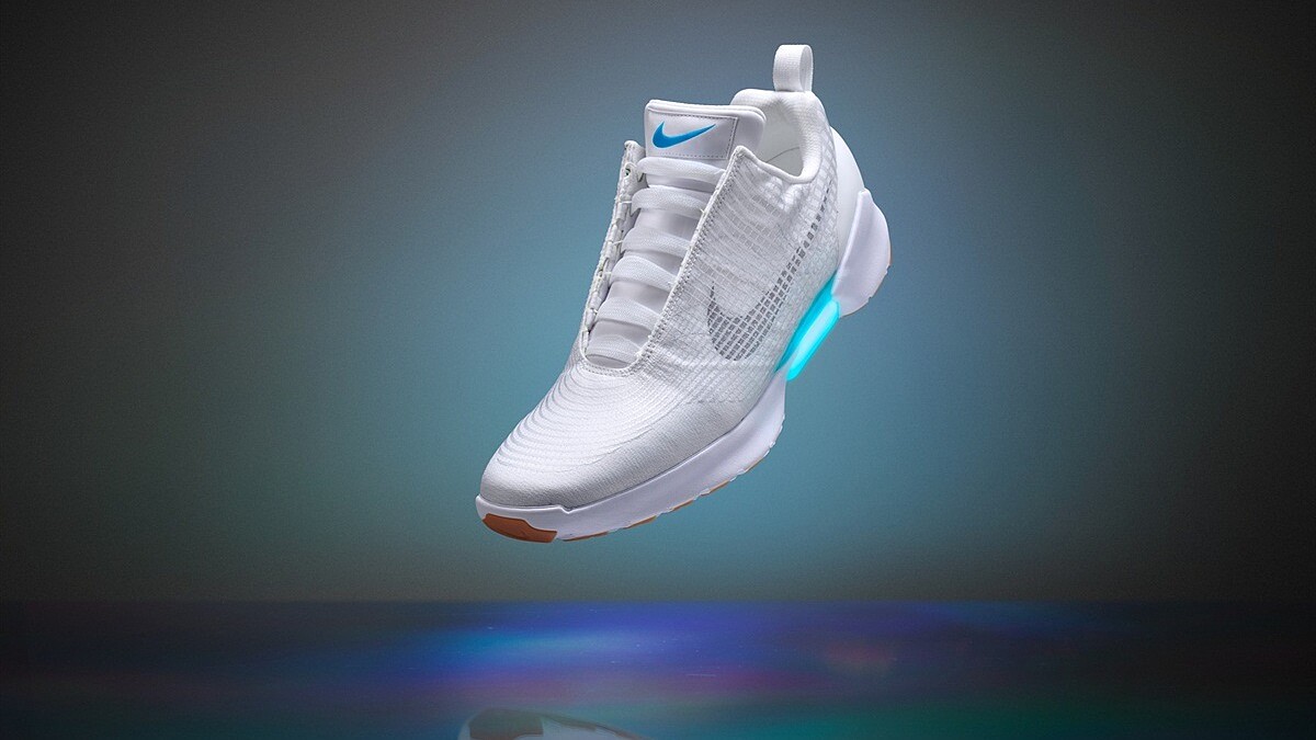 科幻電影情節成真!Nike 推出自動綁鞋帶鞋款HyperAdapt 1.0