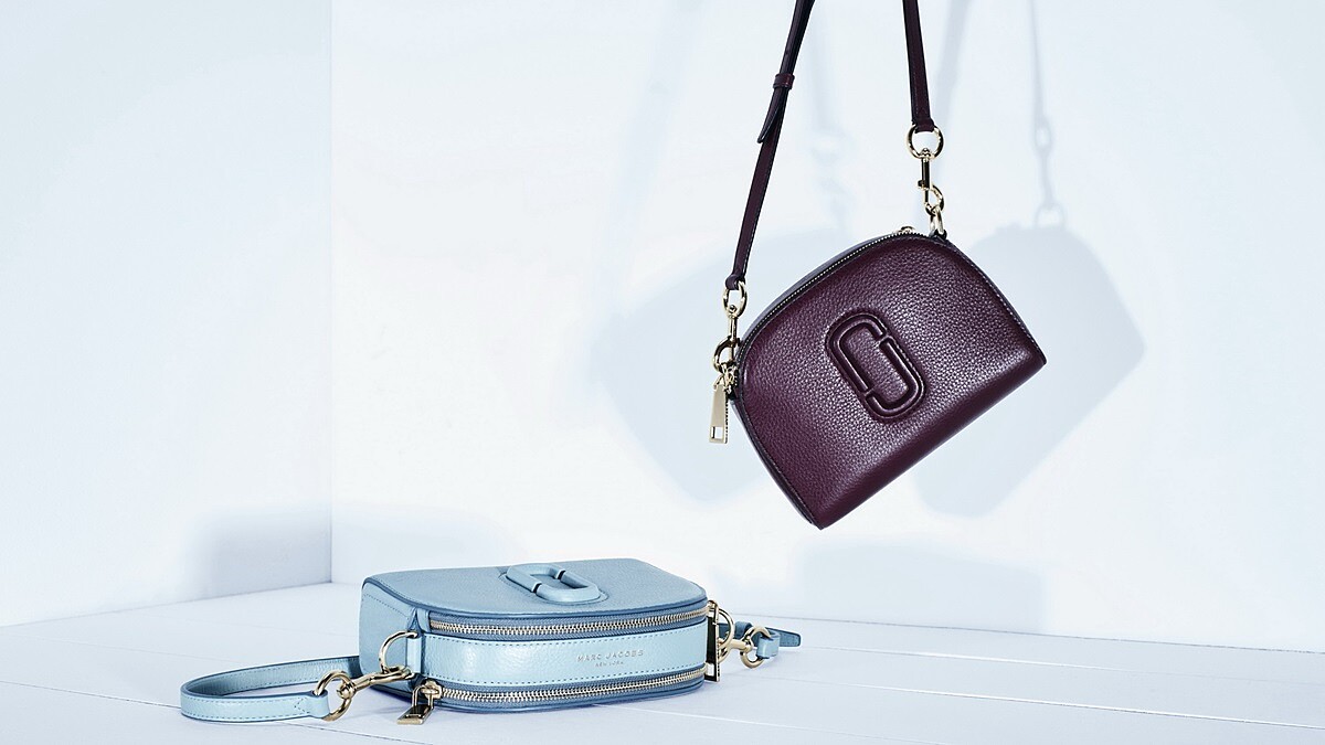 太可愛！Marc Jacobs 6色Shutter相機包繽紛登場