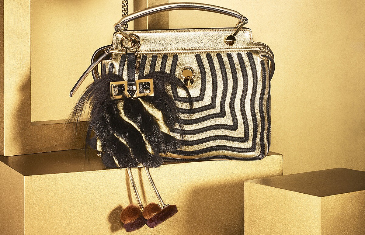 大人系的聖誕配色！FENDI Gold Edition打造黑x金奢華配件系列