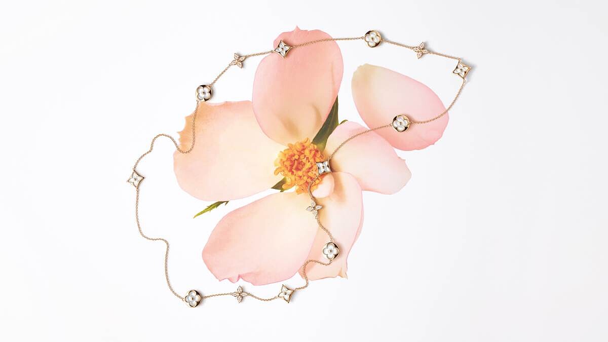 光澤、造型、色系都讓女孩不能拒絕！超過10款玫瑰金耶誕飾品實在太推坑