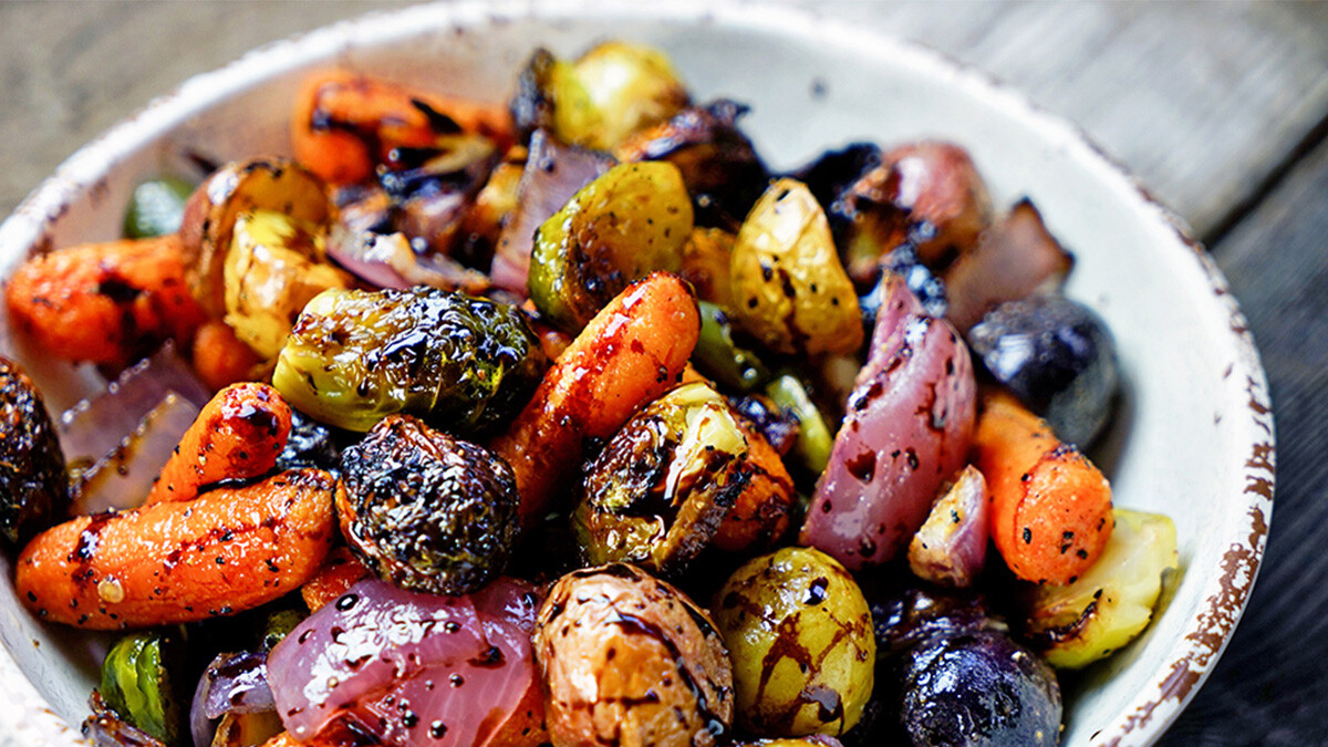 再忙也還是有時間做的極簡懶人料理：烤蔬菜