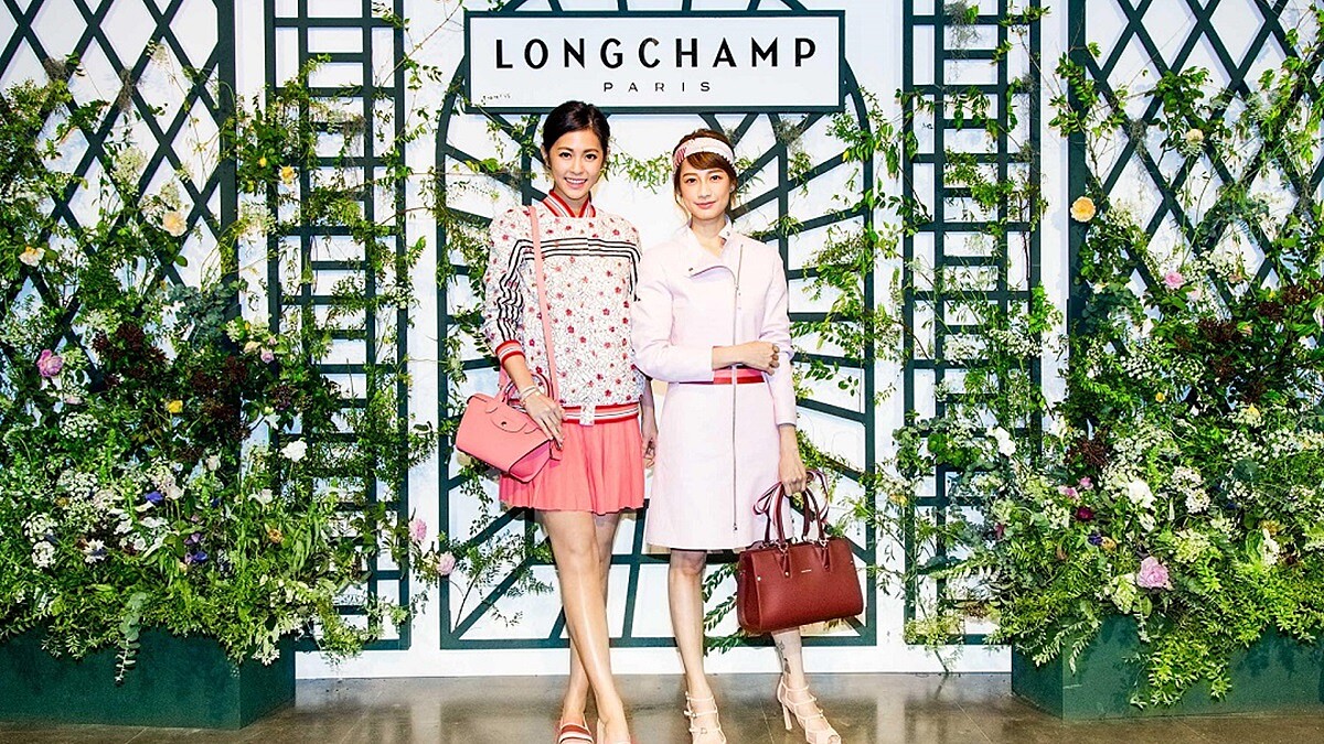 東京粉嫩櫻花風VS倫敦氣質霧藍色！LONGCHAMP 2017春季風格擄獲女人心