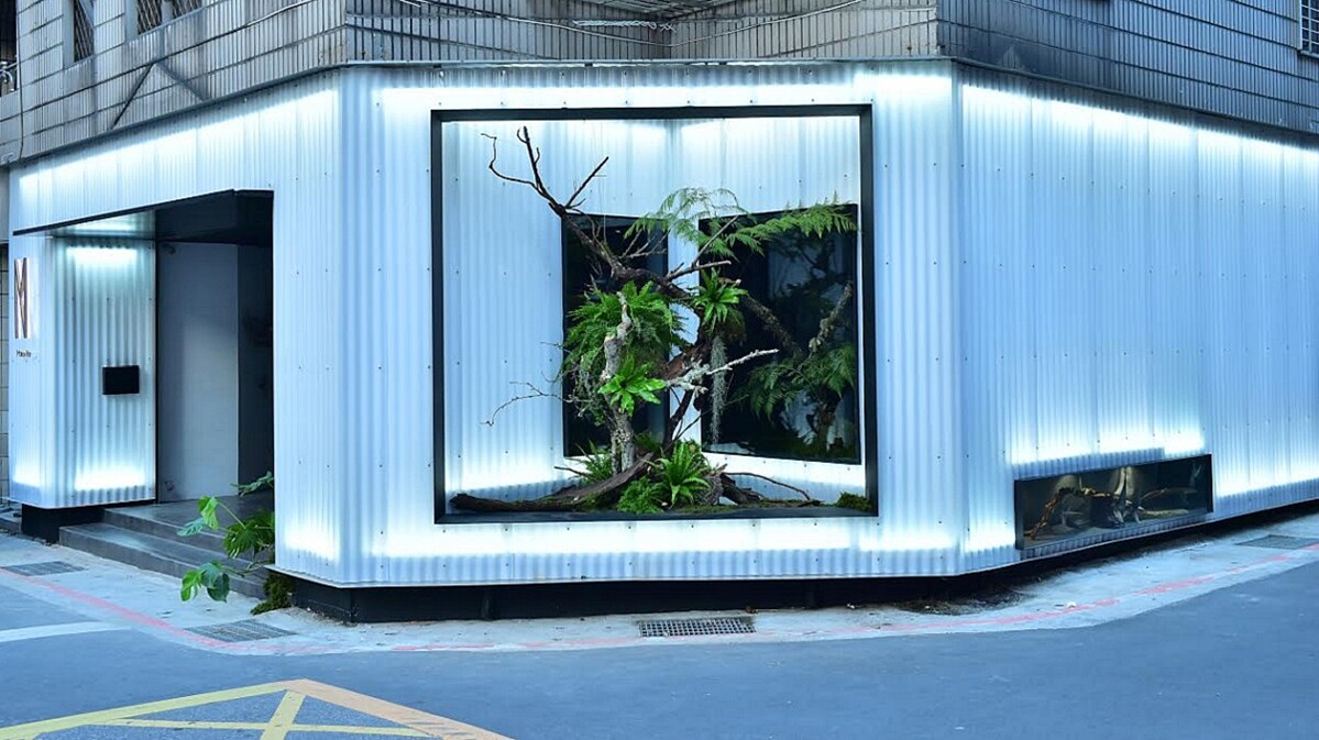 將時尚與空間藝術裝置完美結合，令人體會光影之間美感的跨界創舉