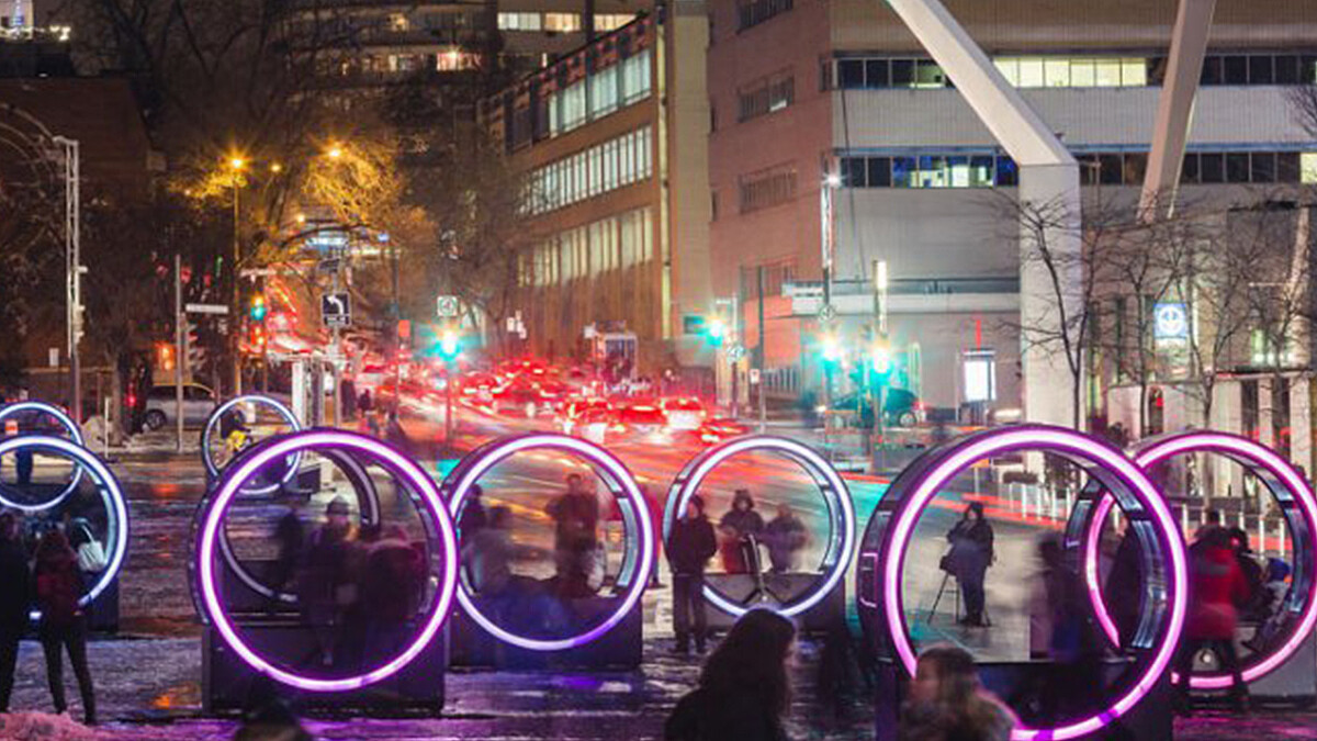 在光環裡聽音樂讀童話故事！加拿大最浪漫的期間限定推拉圈圈