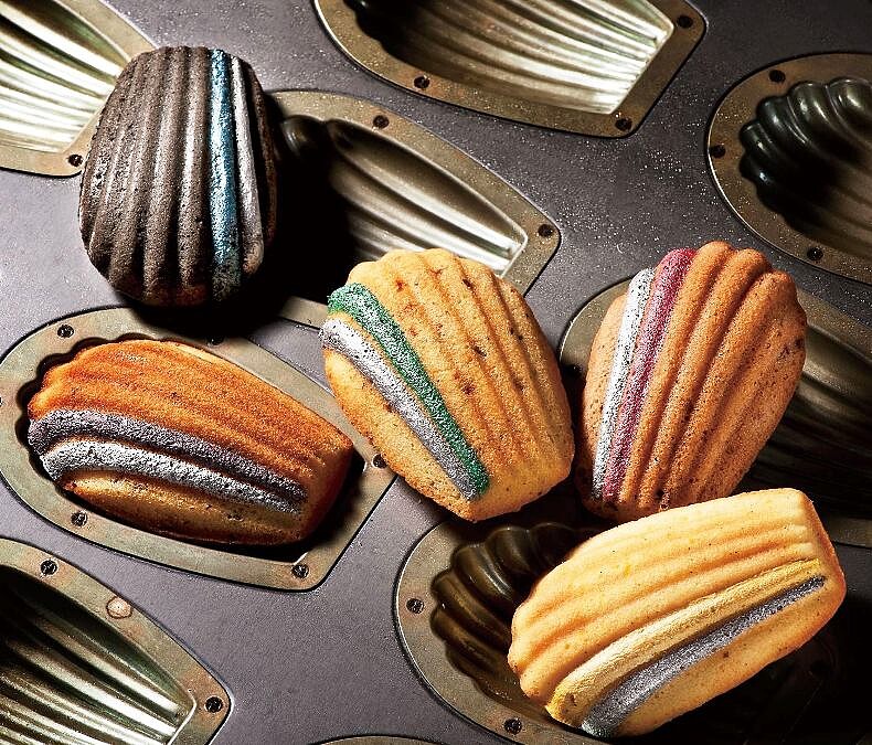 甜點沙灘上的多彩貝殼 新世紀彩妝系瑪德蓮超討喜 