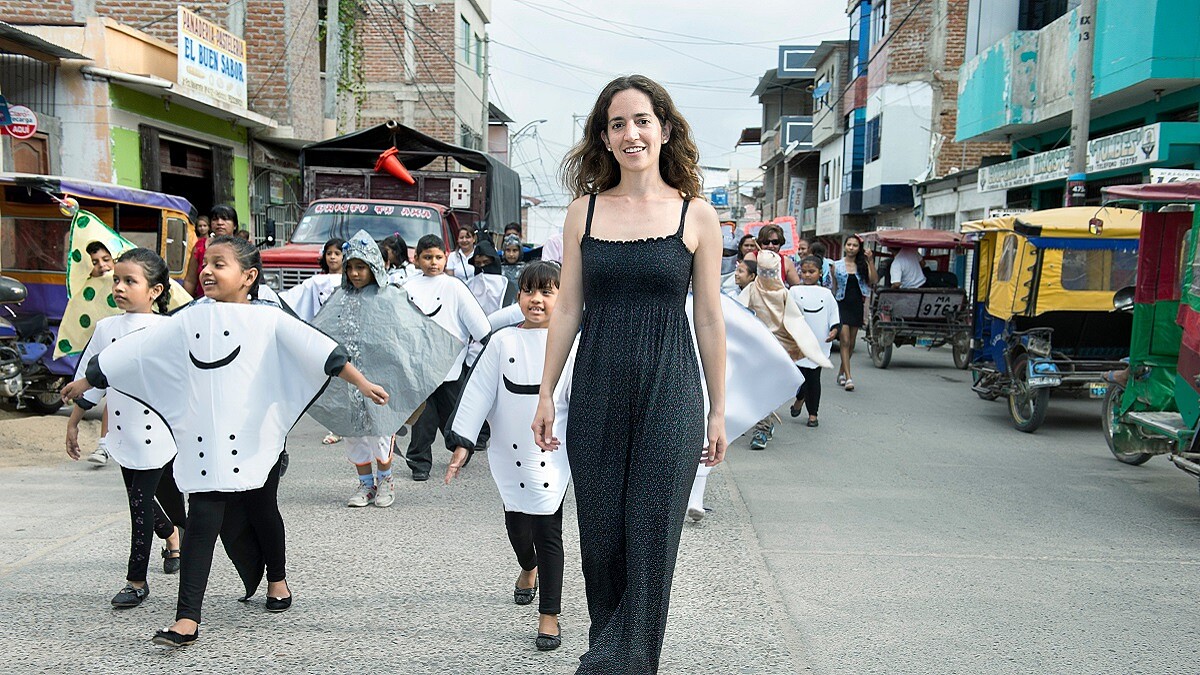 救救魔鬼魚！秘魯生物學家 Kerstin Forsberg 推動蝠鱝保育，「熱愛自然的孩子，會懂得如何愛人。」