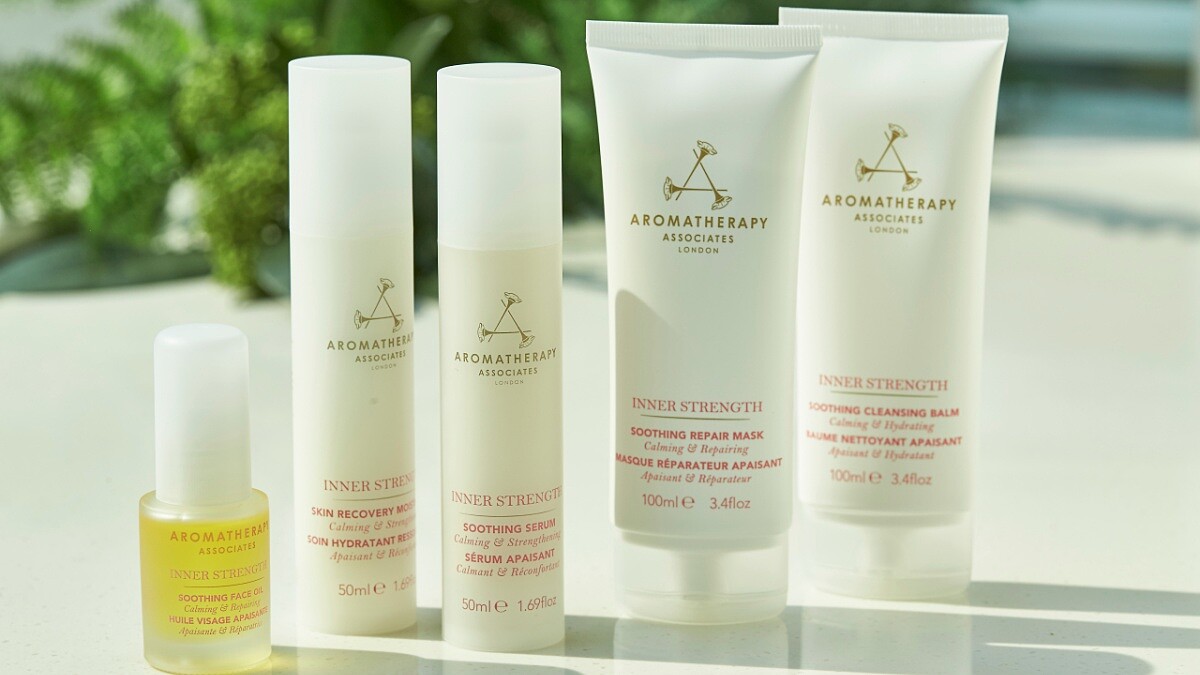 像是肌膚的療癒閨蜜！凱特王妃、貝克漢都在用的AROMATHERAPY ASSOCIATES，新推臉部保養煥采系列 