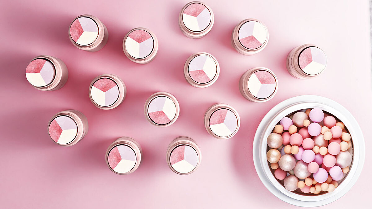 嬌蘭30週年推出依然夢幻 帶著幸福感的粉紅香檳限量版！