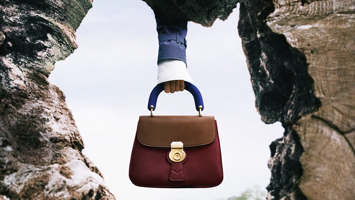 復古控不能錯過的一款包!以經典風衣布料代號命名的BURBERRY年度話題包DK88