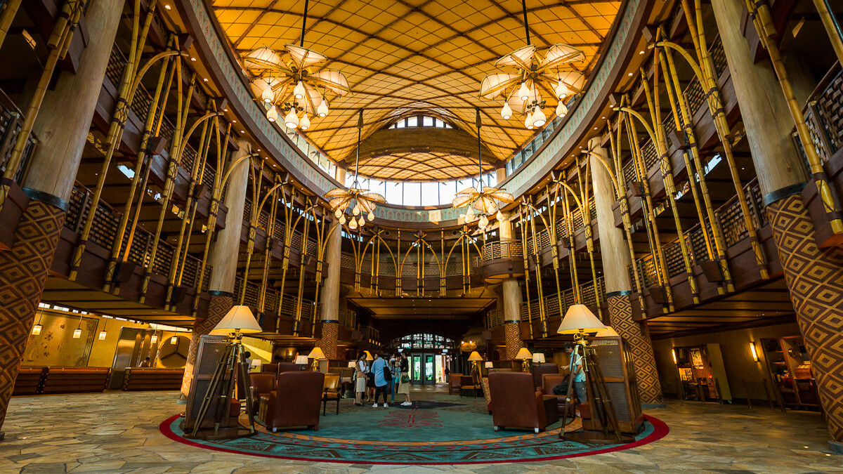 化身覆蓋的獨木舟？香港迪士尼探索家度假酒店獨特風格貫徹冒險精神！