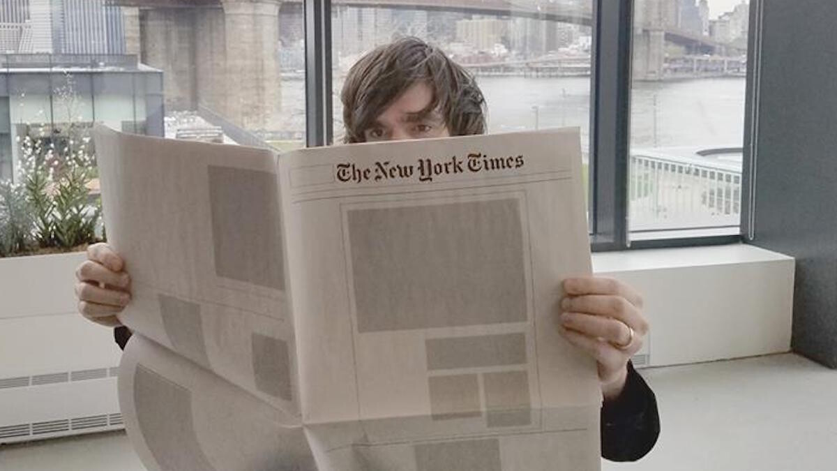 受夠了成千上萬新聞資訊轟炸？來份「Nothing in the News」空白報紙吧！