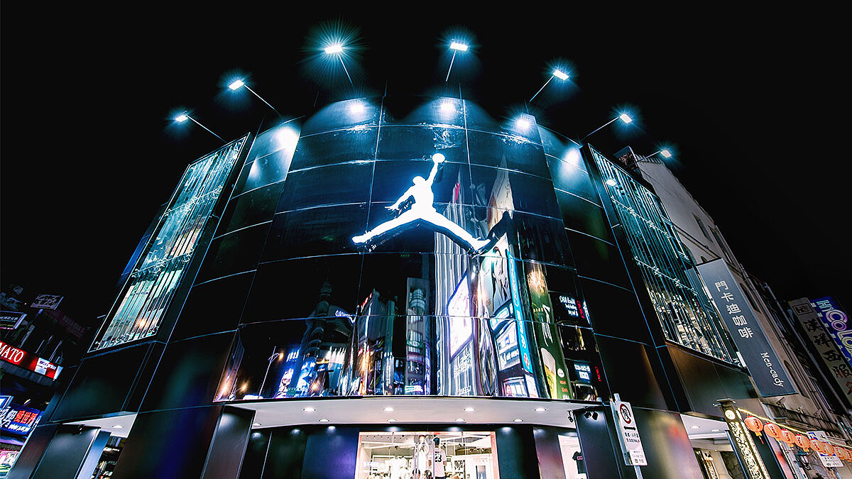 必朝聖的西門町地標再加一!超大兩層樓JORDAN專賣店正式開幕