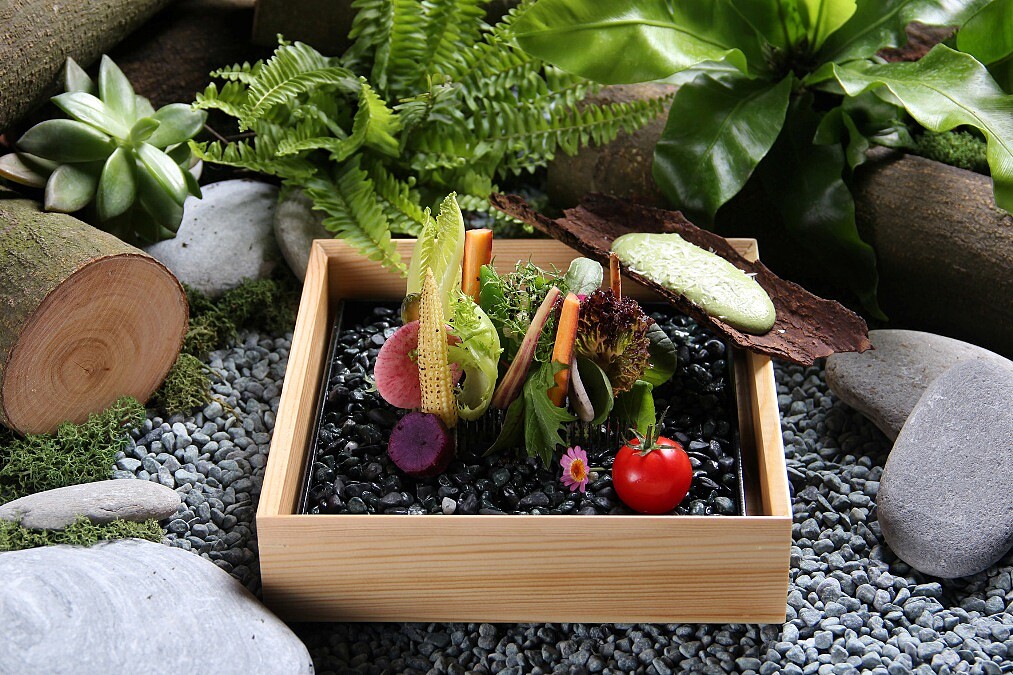 餐桌上的綠野異想 台南晶英Robins薈菁英 快閃初夏奇幻夜 