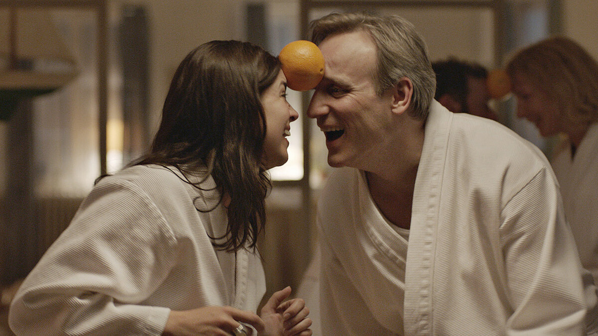 朋友妻不可戲,偶爾換換沒關係?《愛愛大風吹》混亂中想起愛情最美好的模樣