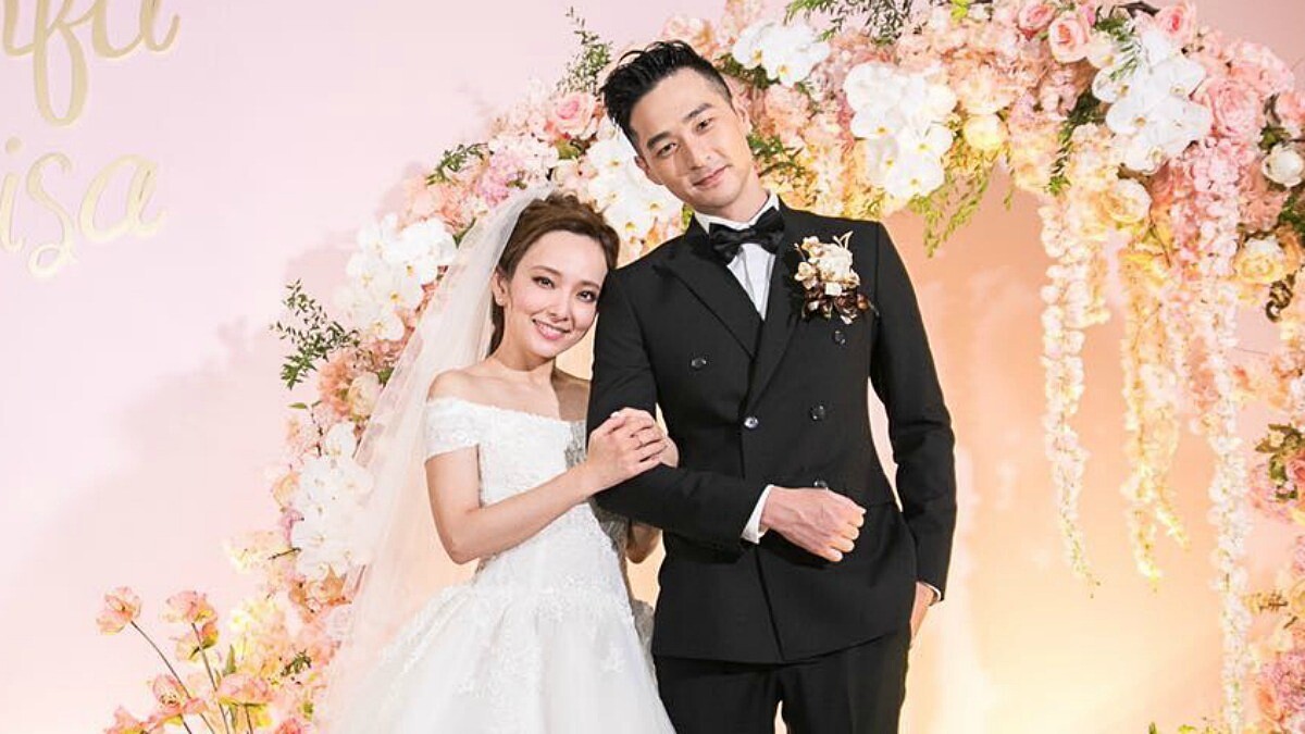 浪漫上演下跪求婚、甜蜜擁吻！愛紗告白周洺甫：「我非常幸運可以遇到好老公！」