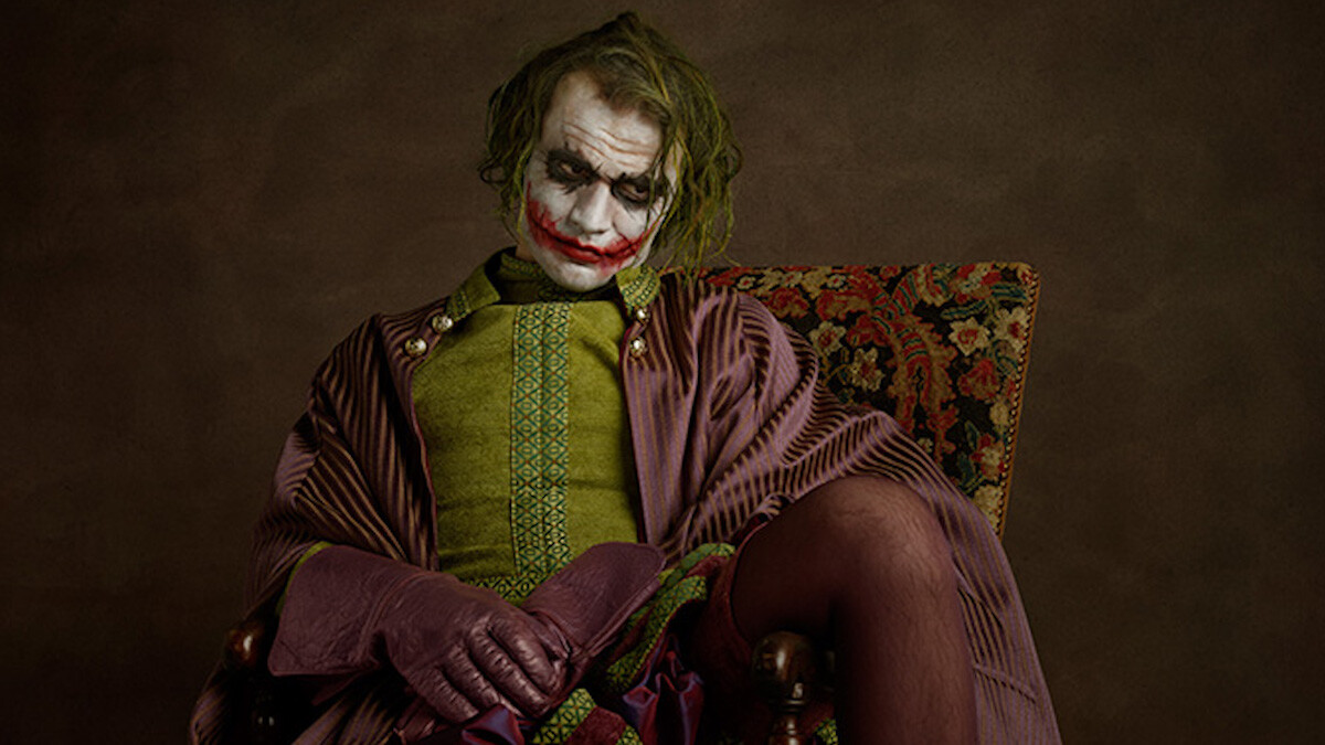 超級英雄穿越時空回到伊莉莎白時代的歐洲？換上典雅裝束氣質升級！