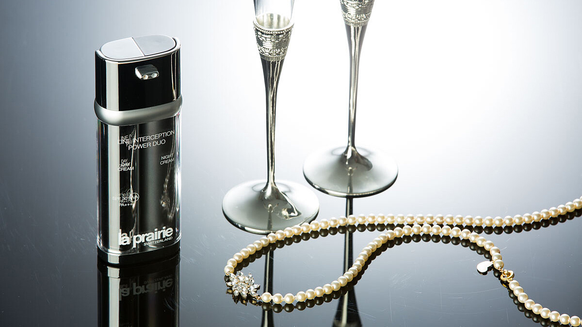 開啟24hrs循環凍齡模式！最有智慧的頂級保養la prairie雙管奇蹟乳霜，終結日夜危「肌」！
