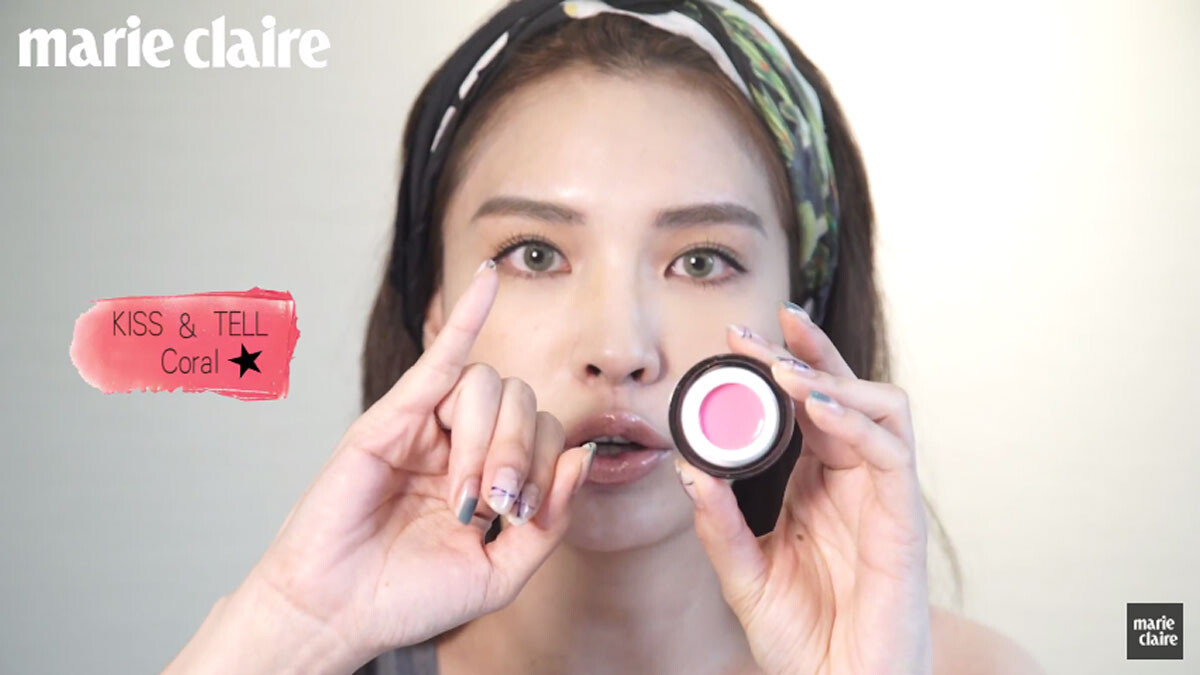 有請彩妝師Zoe示範GLAMGLOW噘噘嘴潤色唇霜！只需手指就能疊擦時髦染唇妝！