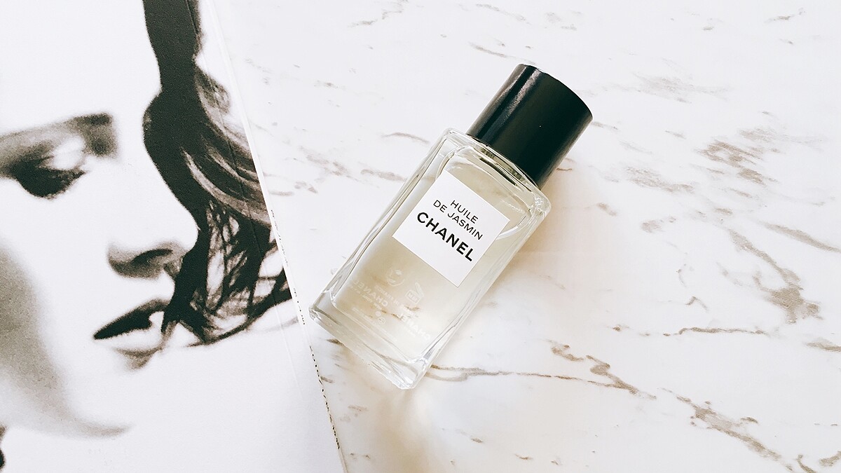 向90年前的香奈兒女士致敬！Chanel再現經典茉莉精萃油(加映6種獨家美容油用法)