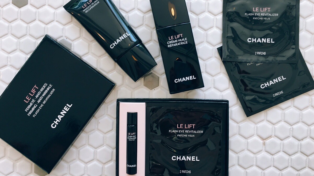 將修護油放進凝乳中調出完美比例！香奈兒3.5-DA 緊緻修護油凝乳，輕盈、好吸收、精準修護老化細紋