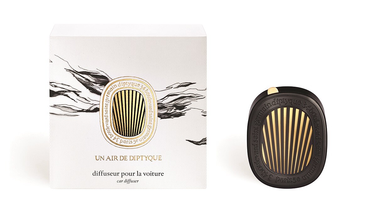 時髦黑搭金色外觀！來自巴黎的diptyque首度推出車用擴香器，7種經典香氣可以挑選