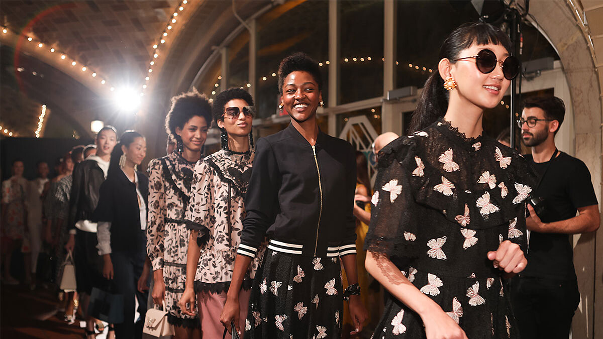 【紐約時裝周】最時髦的爵士夜！Kate Spade包下紐約中央車站Oyster Bar霸氣辦秀