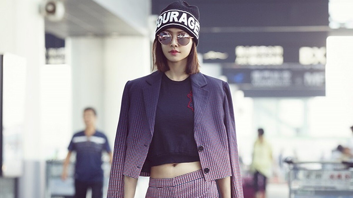 呸姊出巡2018 Versace米蘭時裝秀！蔡依林精選的機場穿搭單品是…！