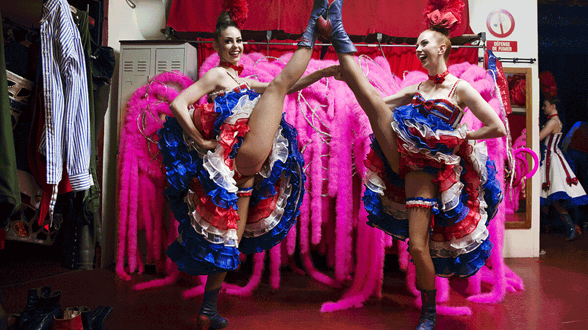 巴黎「紅磨坊」揭秘，夜生活聖殿，捕捉4小時美夢不停歇