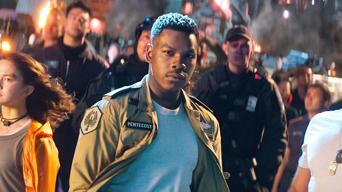 更猛的機甲獵人登場!全新續集《環太平洋2 : 起義時刻》再戰巨獸