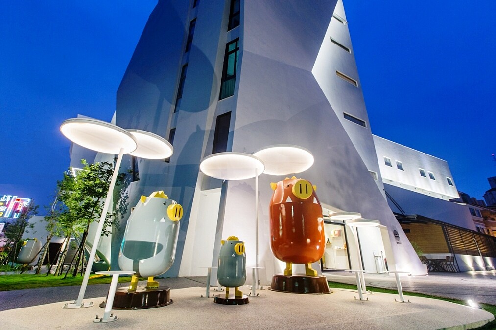 想像力就是快樂力 阿里山腳最美白色積木屋 嘉義天成繪日之丘歡迎回嘉