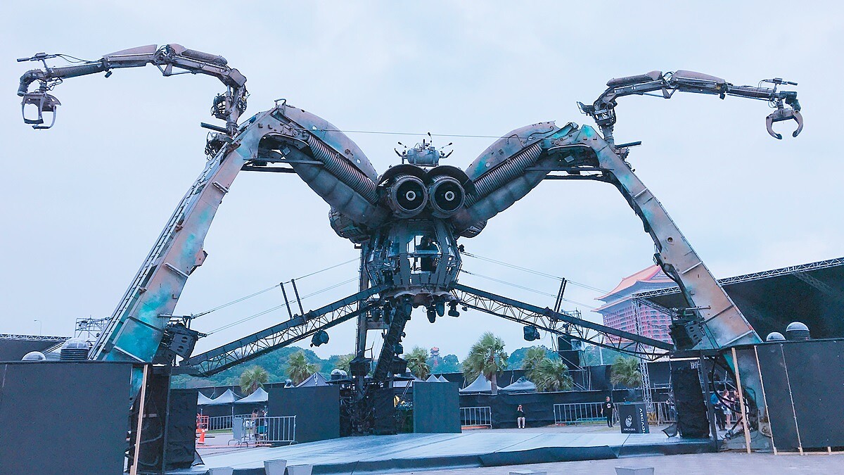 360度噴火大蜘蛛電音派對ARCADIA台灣登場！8組百大DJ震爆舞台