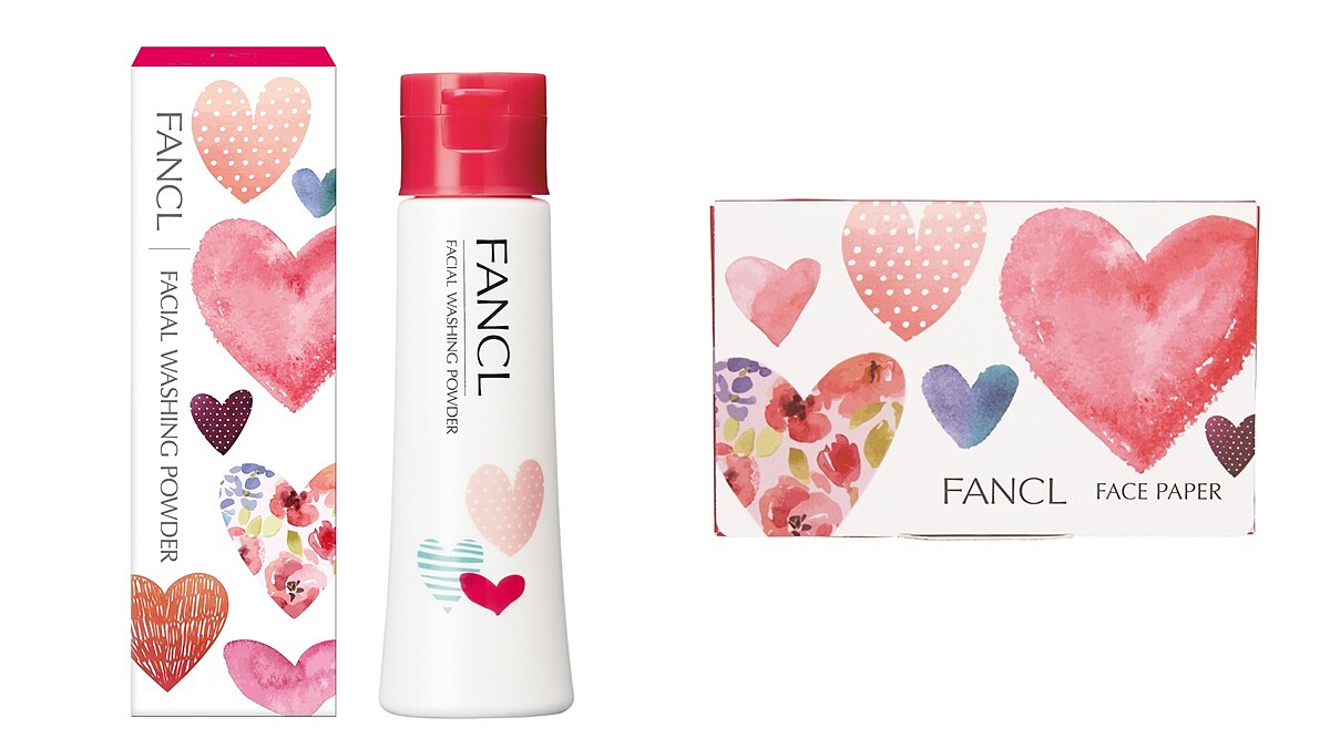 「換上超級夢幻的粉紅甜心包裝」FANCL推出情人節限定手繪愛心版的淨膚柔滑潔顏粉、深層潔淨海綿
