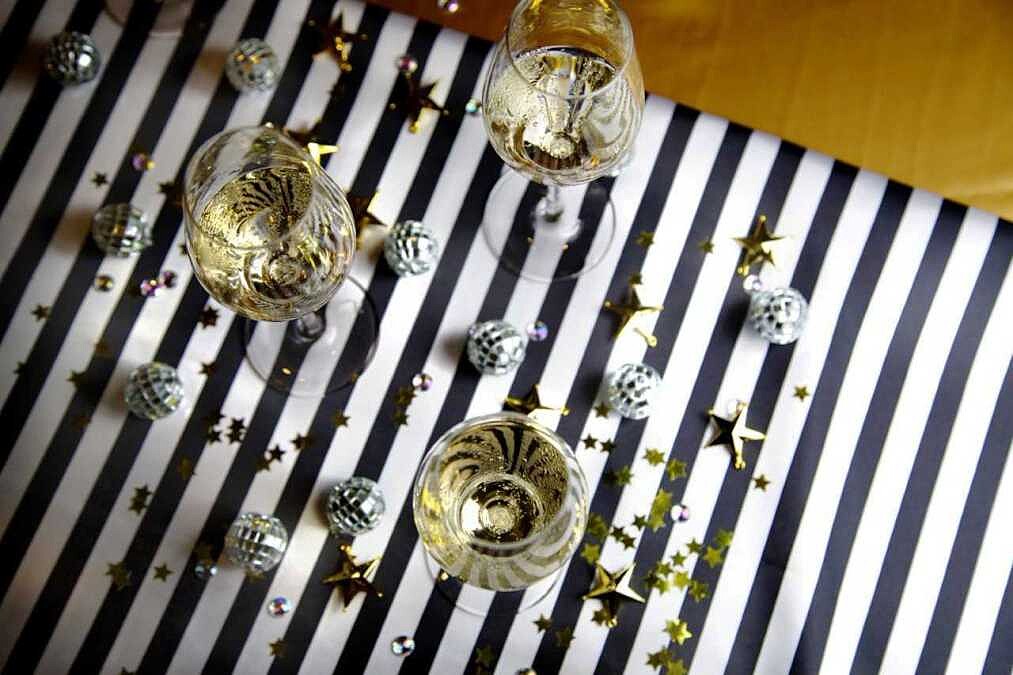 來場綠草如茵午茶派對 誠品行旅The Chapter Cafe黑白韶光午茶 破格黑白影像奇幻滋味