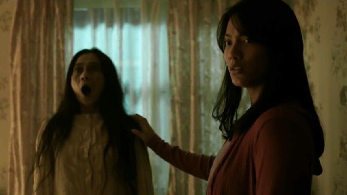 不斷響起的鈴鐺聲讓人毛骨悚然...翻拍經典，印尼最夯恐怖新片《鬼搖靈》