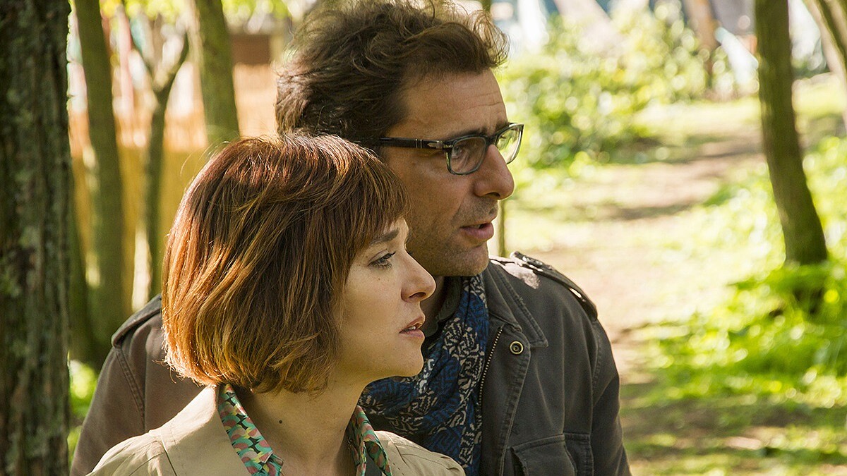 當盲女遇上愛情騙子！威尼斯影后薇拉莉葛琳諾主演《裸色愛情》，面對愛情來了她應該怎麼做