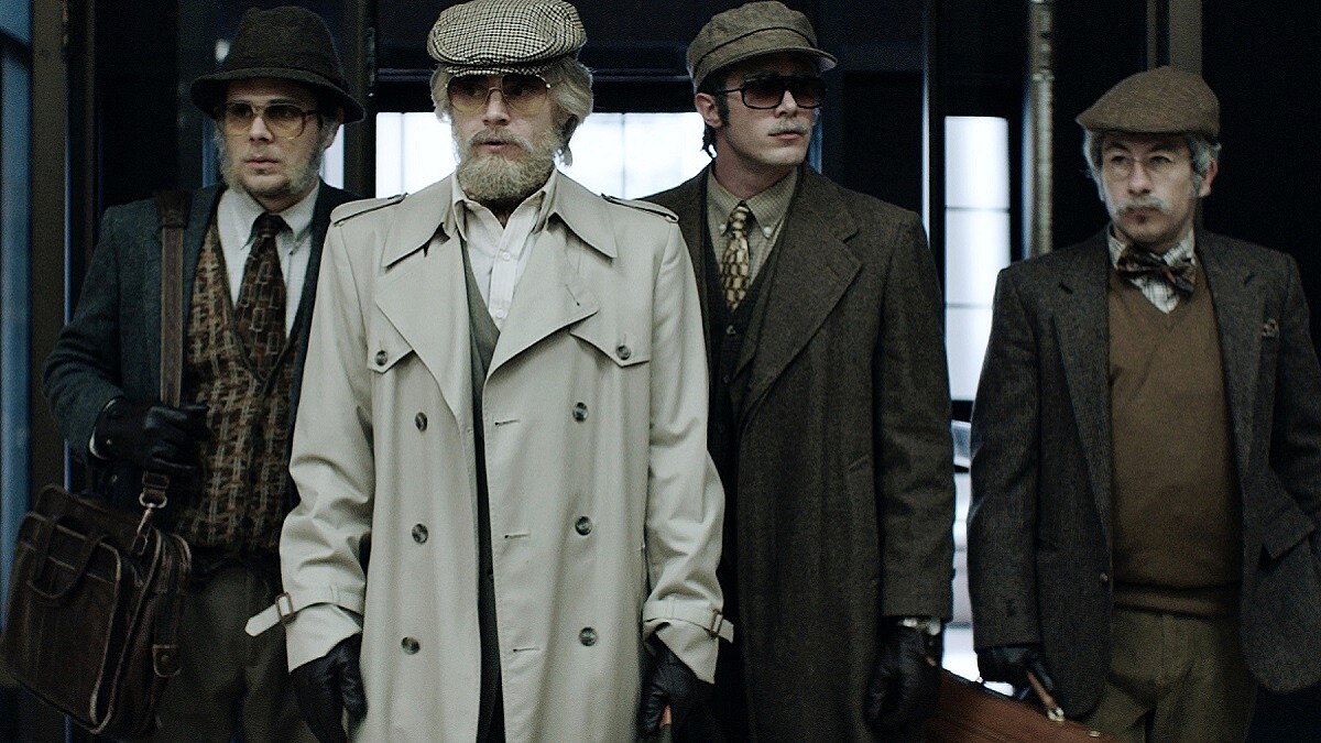 醒醒吧，你沒開外掛！《美國動物》上演大膽魯蛇驚世竊案，宛如中二版《瞞天過海》